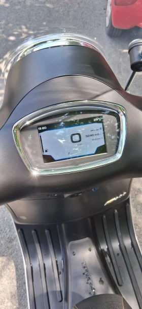 Vespa GTS 300, снимка 6