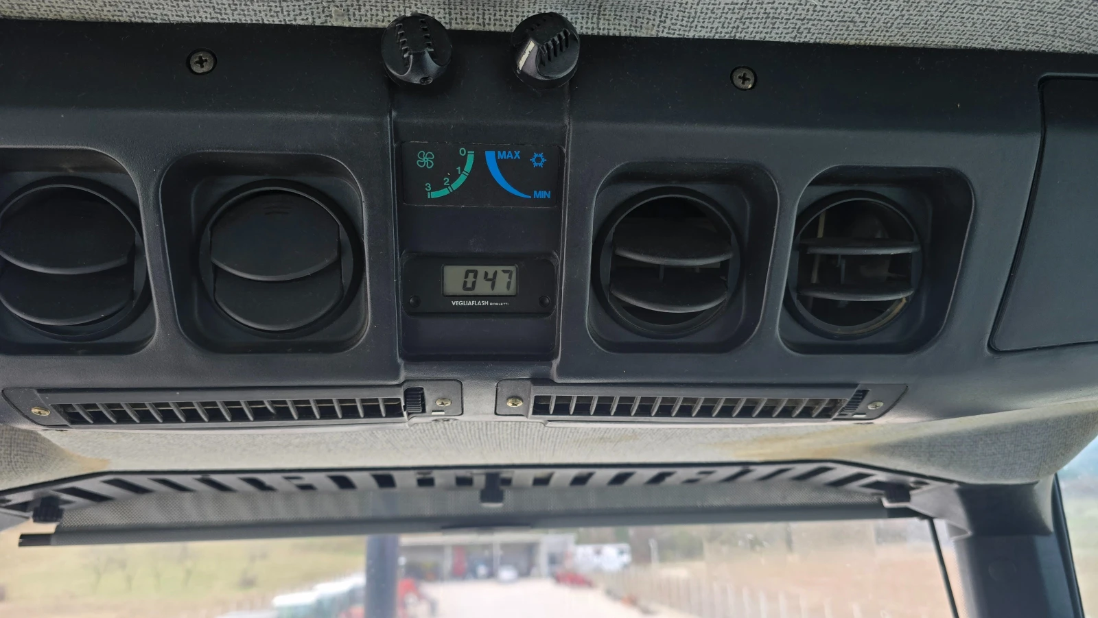  Lamborghini 115.  | Mobile.bg   13