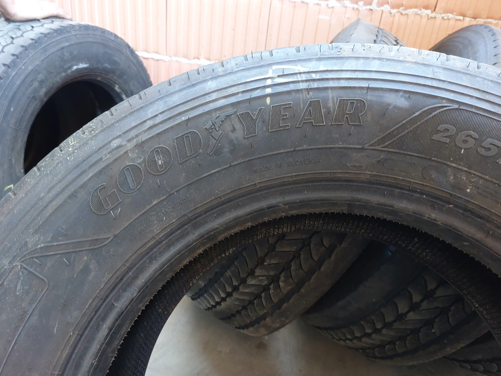 ���� 265/70R19.5 | Mobile.bg � ����������� 4