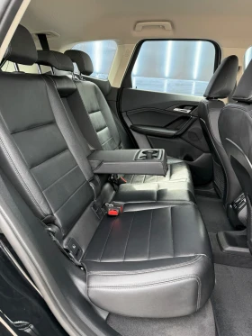 BMW iX1 30Xdrive/Leder/Kam/Carplay/Led, снимка 13