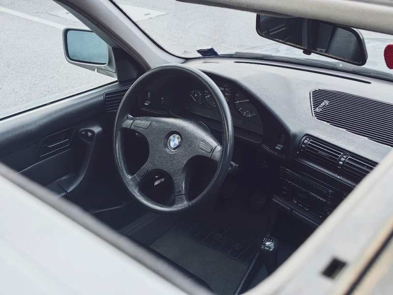 BMW 520, снимка 6 - Автомобили и джипове - 45084022