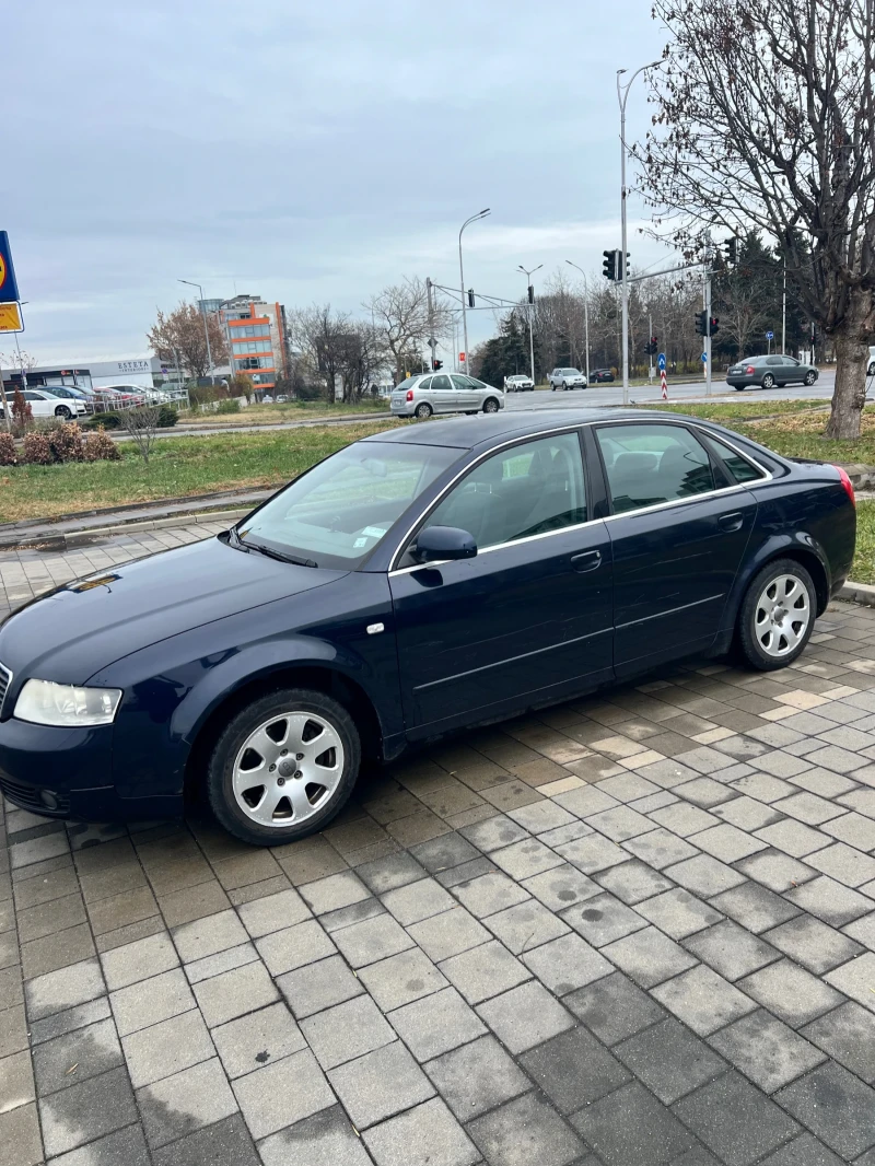 Audi A4 2.0 LPG, снимка 2 - Автомобили и джипове - 48223431