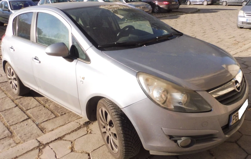 Opel Corsa GTL, снимка 1 - Автомобили и джипове - 48407726