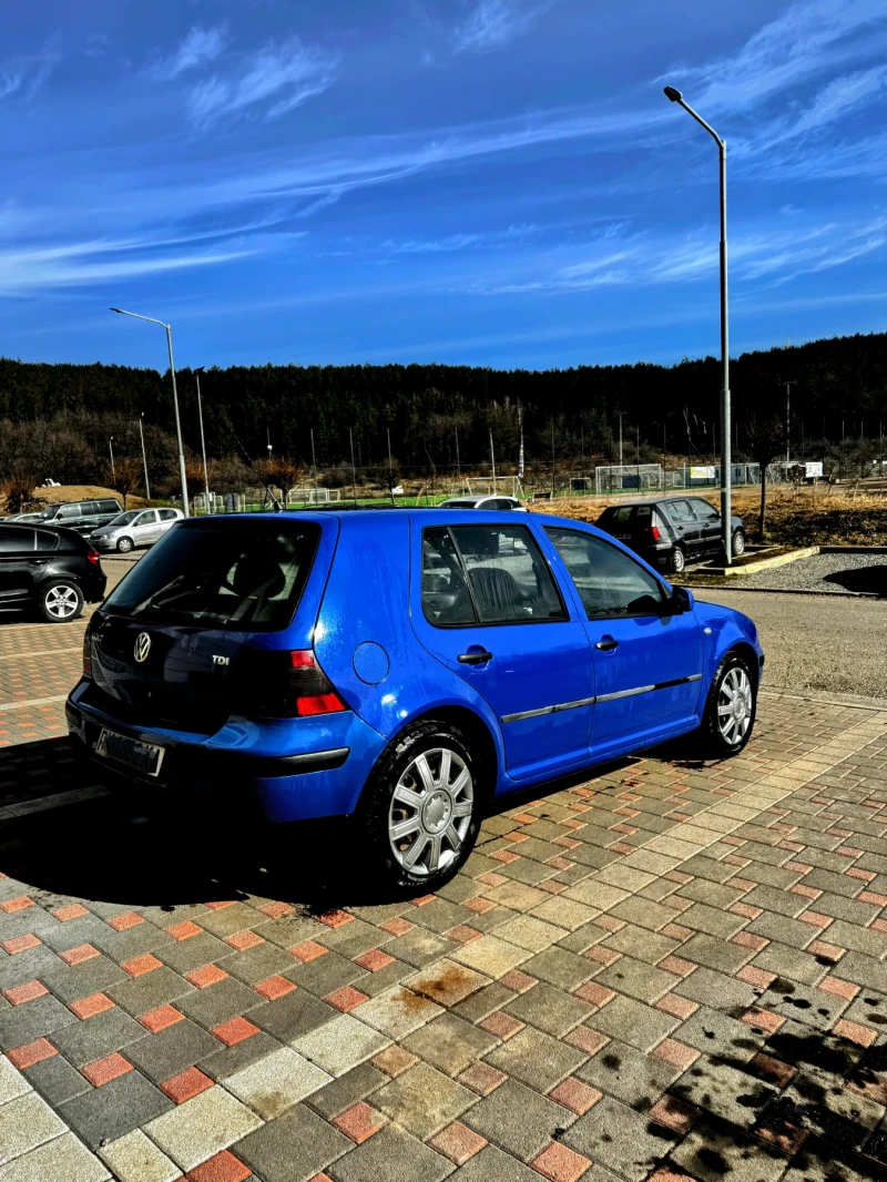 VW Golf 1.9, снимка 5 - Автомобили и джипове - 49065805