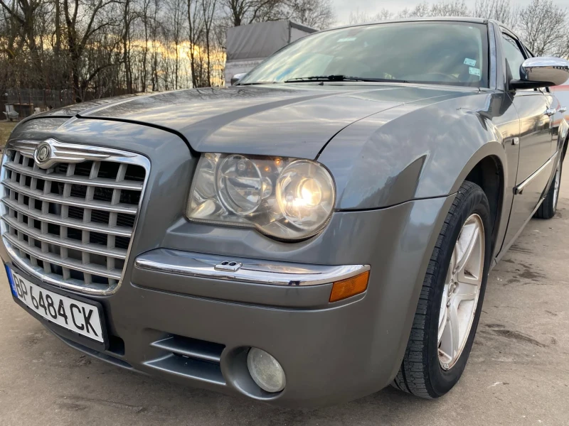 Chrysler 300c, снимка 2 - Автомобили и джипове - 49393280