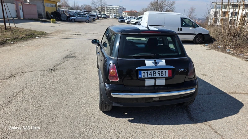 Mini One 1.4d, снимка 12 - Автомобили и джипове - 49411304