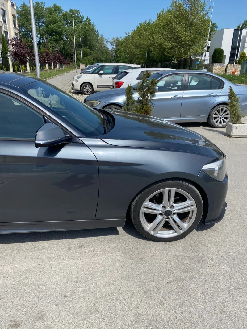 BMW 125 Десен волан, снимка 4 - Автомобили и джипове - 52810795