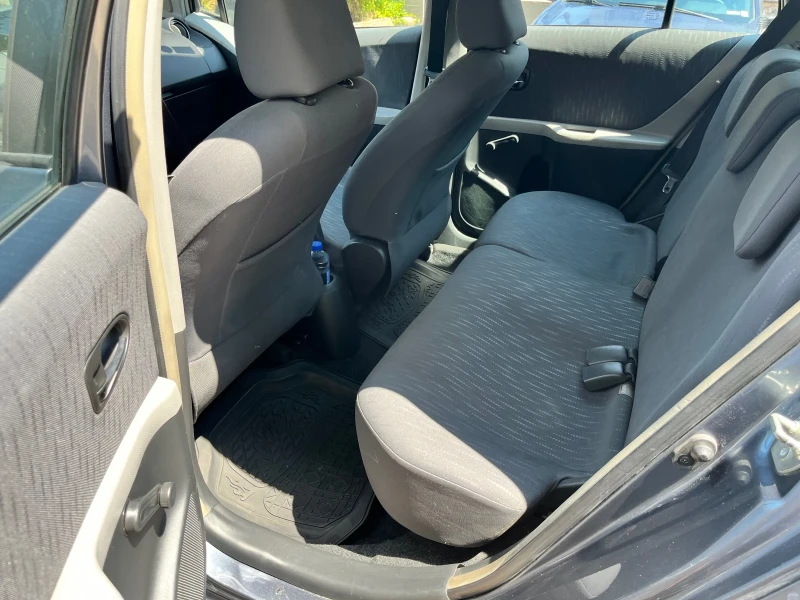 Toyota Yaris 1.4 D-4d/90к.с./Facelift, снимка 6 - Автомобили и джипове - 52508224