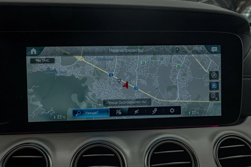 Mercedes-Benz E 200 AMG Line/Камера 360/MBUX/Dynamic/HuD/Collision , снимка 11 - Автомобили и джипове - 51253552