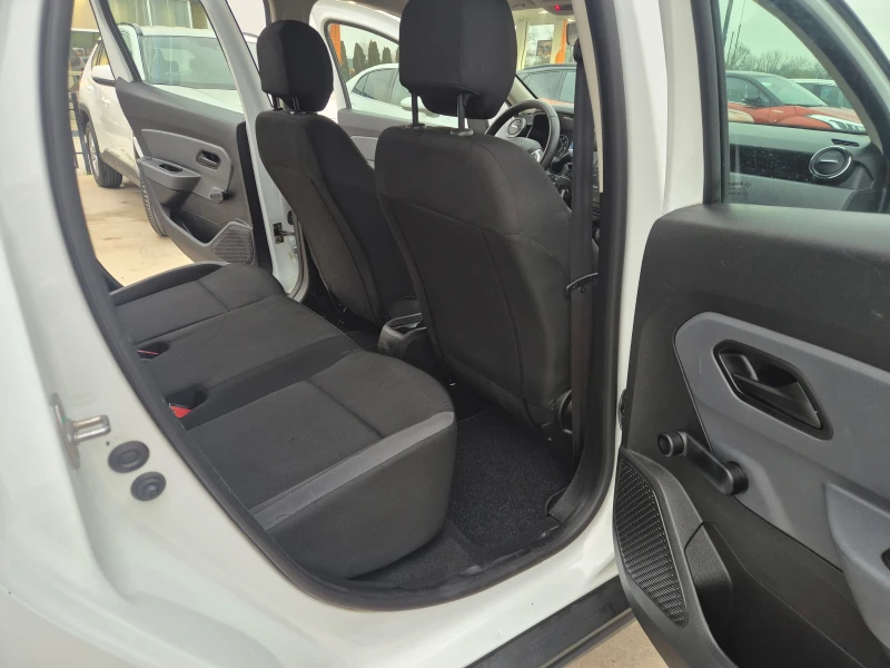 Dacia Duster N1 4x4 M/T1.5 DCI , снимка 10 - Автомобили и джипове - 52577592