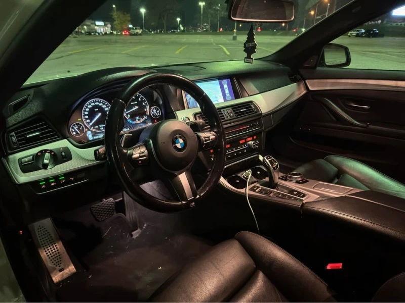 BMW 535 * xDrive* Full M-pack* * Aвтокредит* * Carfax* * , снимка 8 - Автомобили и джипове - 53529283
