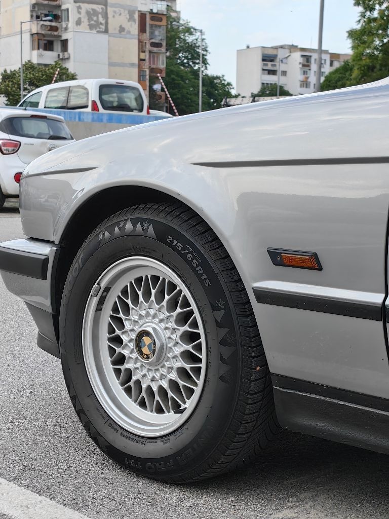 BMW 520, снимка 5 - Автомобили и джипове - 45084022