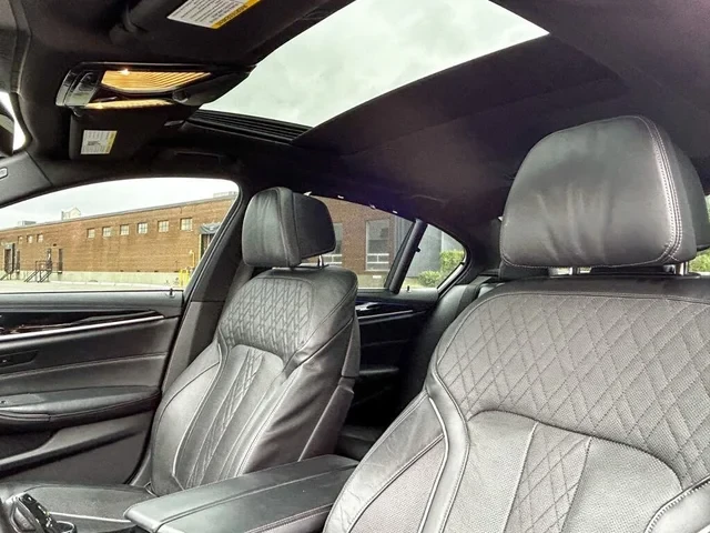 BMW 540 XDRIVE #PANO# #УНИКАТ# !FULL!, снимка 13 - Автомобили и джипове - 55090314