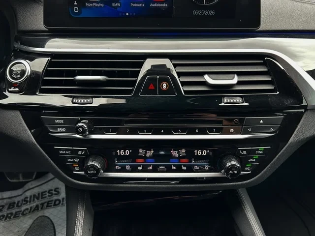BMW 540 XDRIVE #PANO# #УНИКАТ# !FULL!, снимка 10 - Автомобили и джипове - 55090314