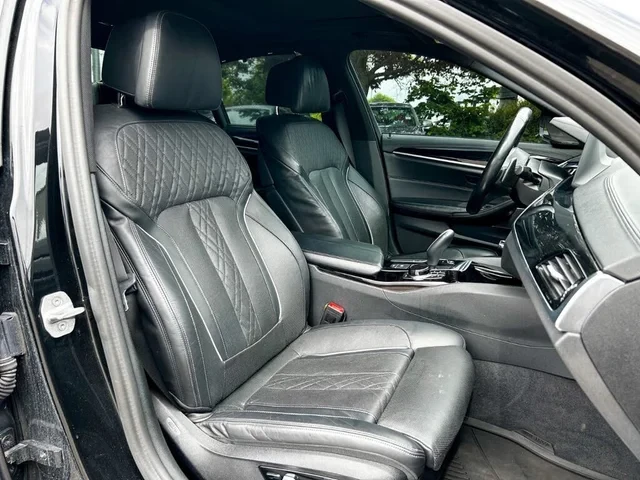 BMW 540 XDRIVE #PANO# #УНИКАТ# !FULL!, снимка 15 - Автомобили и джипове - 55090314