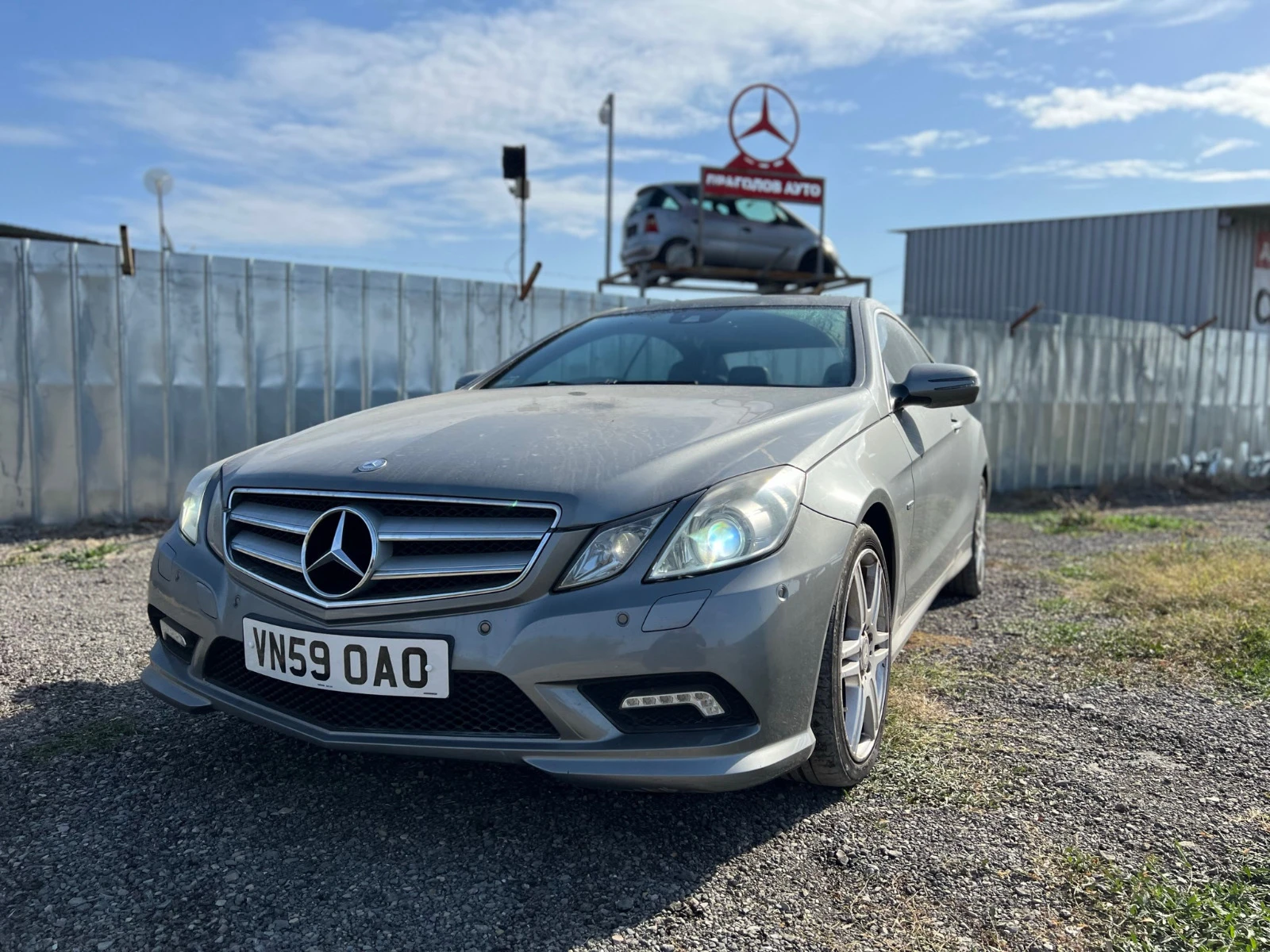 Mercedes-Benz E 350 На части, снимка 1