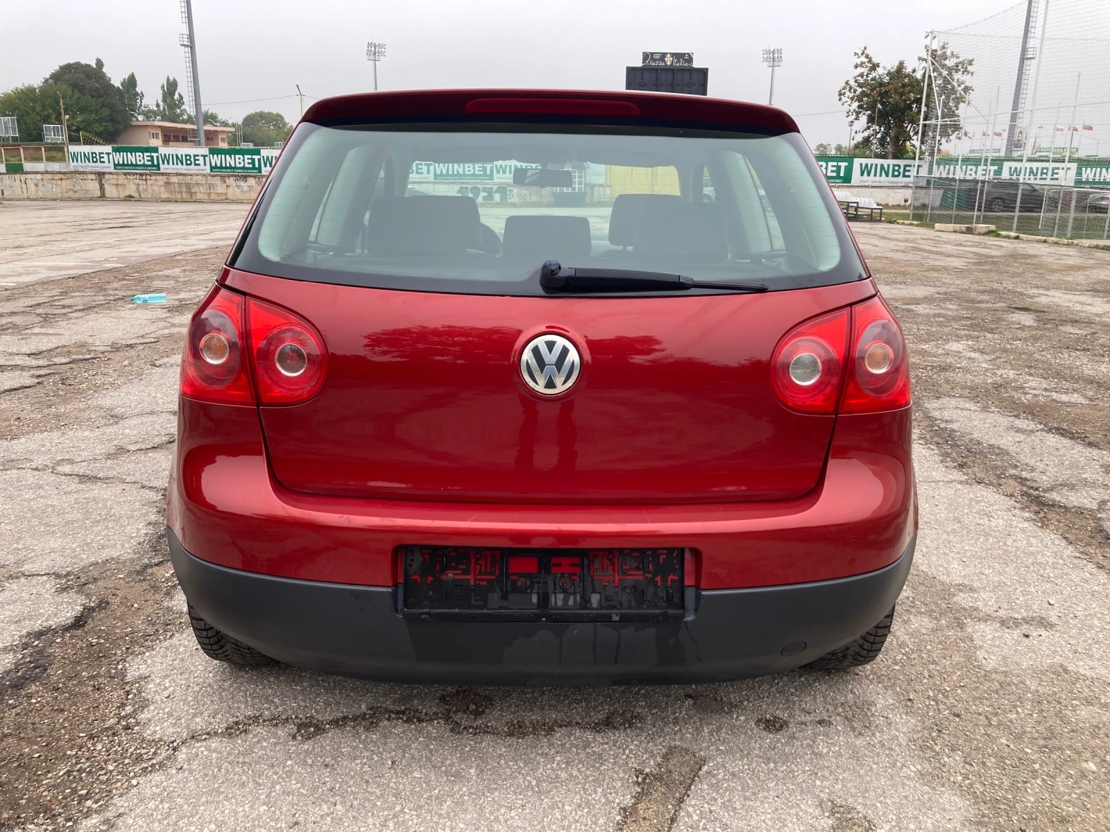 VW Golf 1.4i-75kc - изображение 5