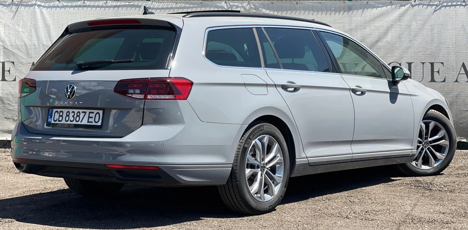 VW Passat PANO* Keyless* Massage* Memory* Camera - изображение 2
