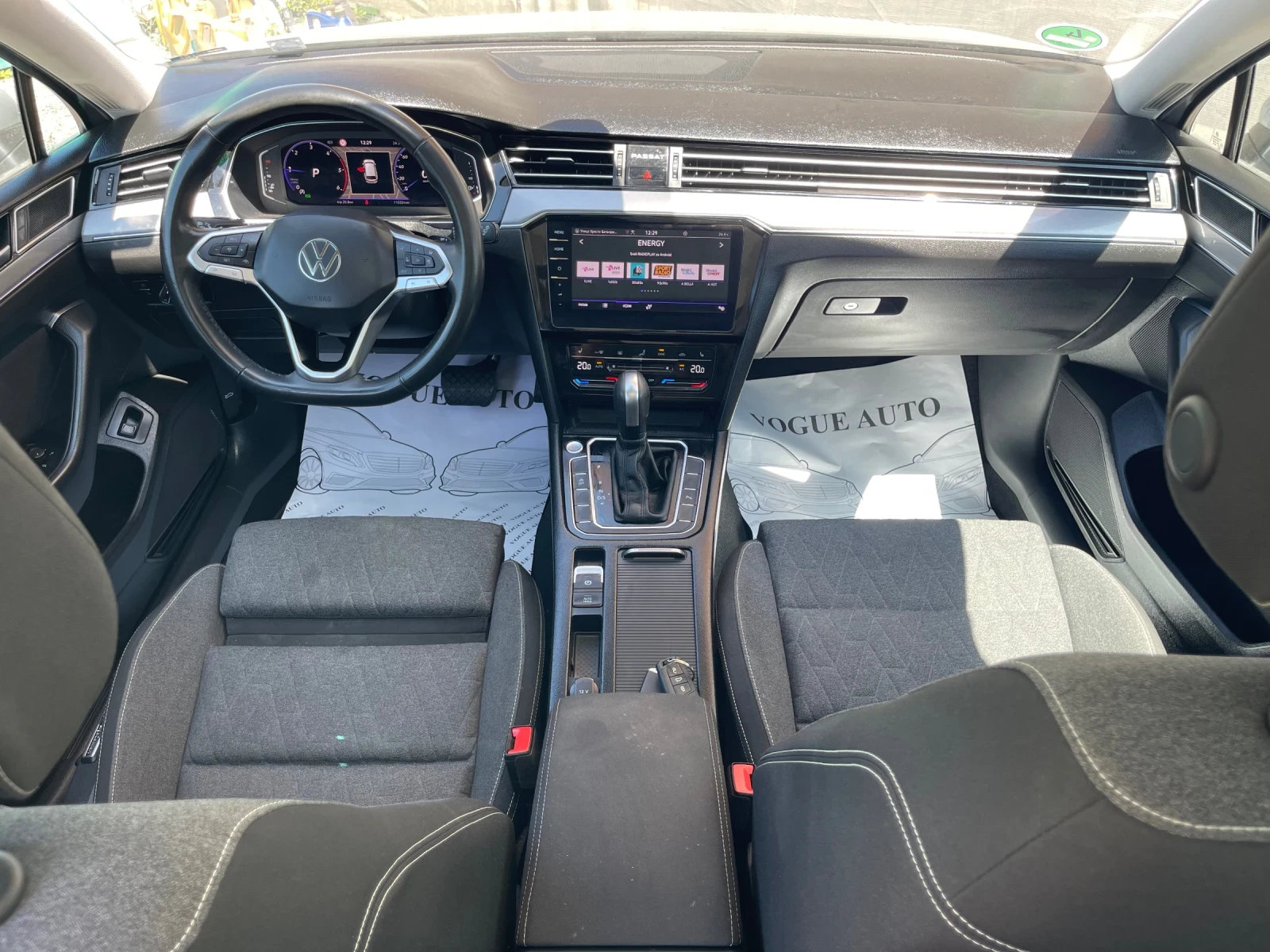 VW Passat PANO* Keyless* Massage* Memory* Camera - изображение 7