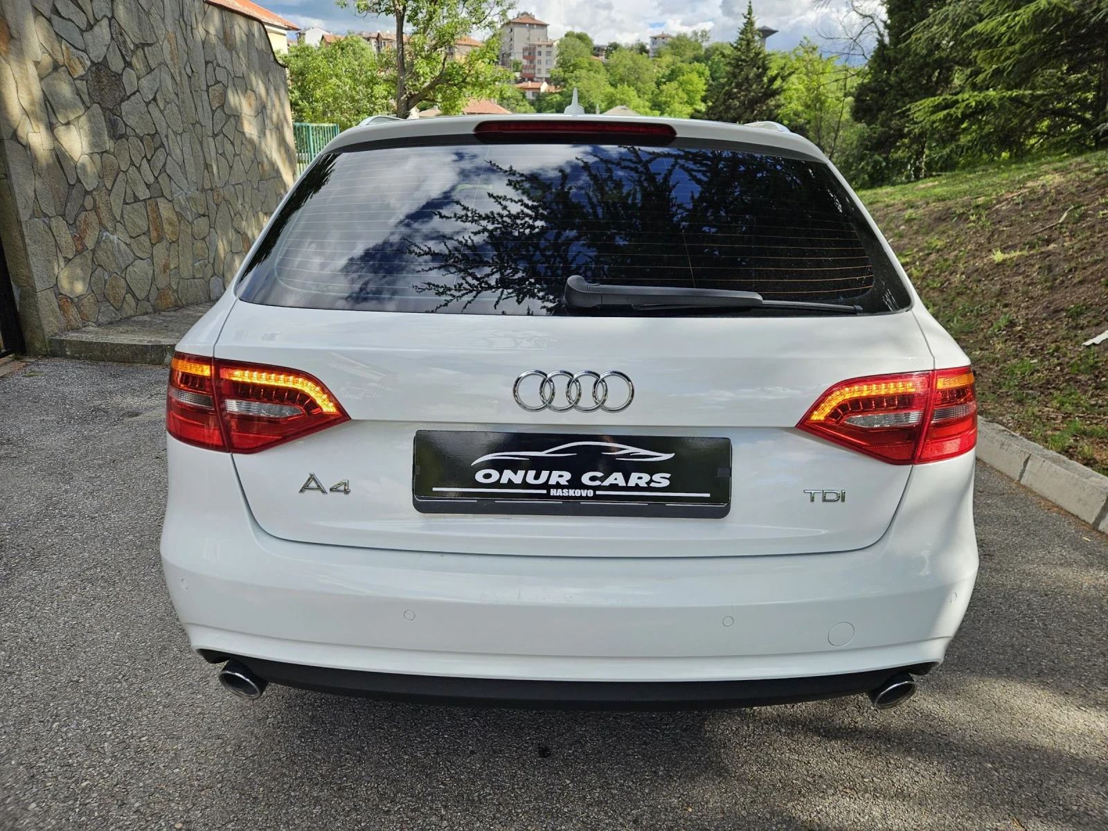 Audi A4 3.0 TDI V6/Bi-Xenon/Подгрев/Дистроник/KeylessGo/B8 - изображение 7