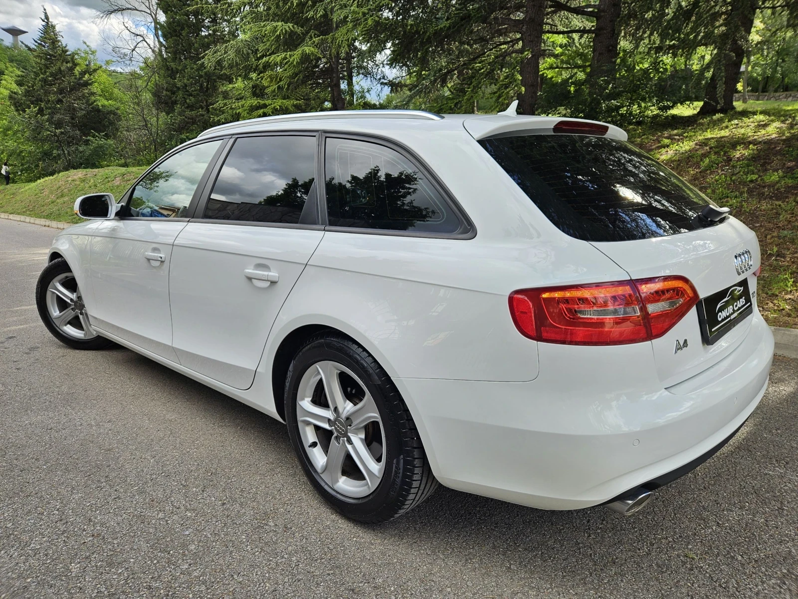 Audi A4 3.0 TDI V6/Bi-Xenon/Подгрев/Дистроник/KeylessGo/B8 - изображение 8