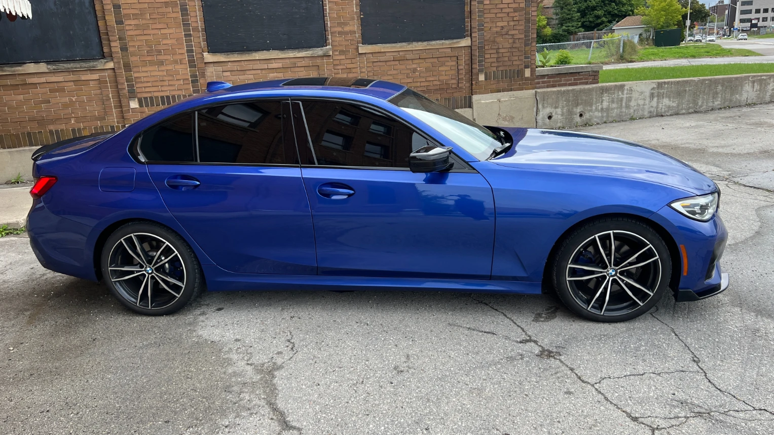 BMW 330 M-pkg* Harman/Kardon* Подгрев* Пано* Камера - изображение 5