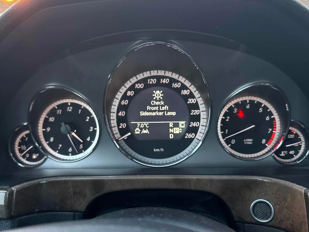 Mercedes-Benz E 500 * 550 * CARFAX * БЕЗ ПЪРВОНАЧАЛНА ВНОСКА - изображение 8