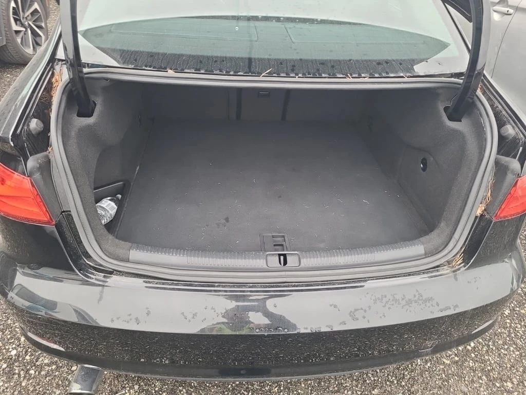 Audi A3 * 2.0T PREMIUM * CARFAX *    | Mobile.bg   13