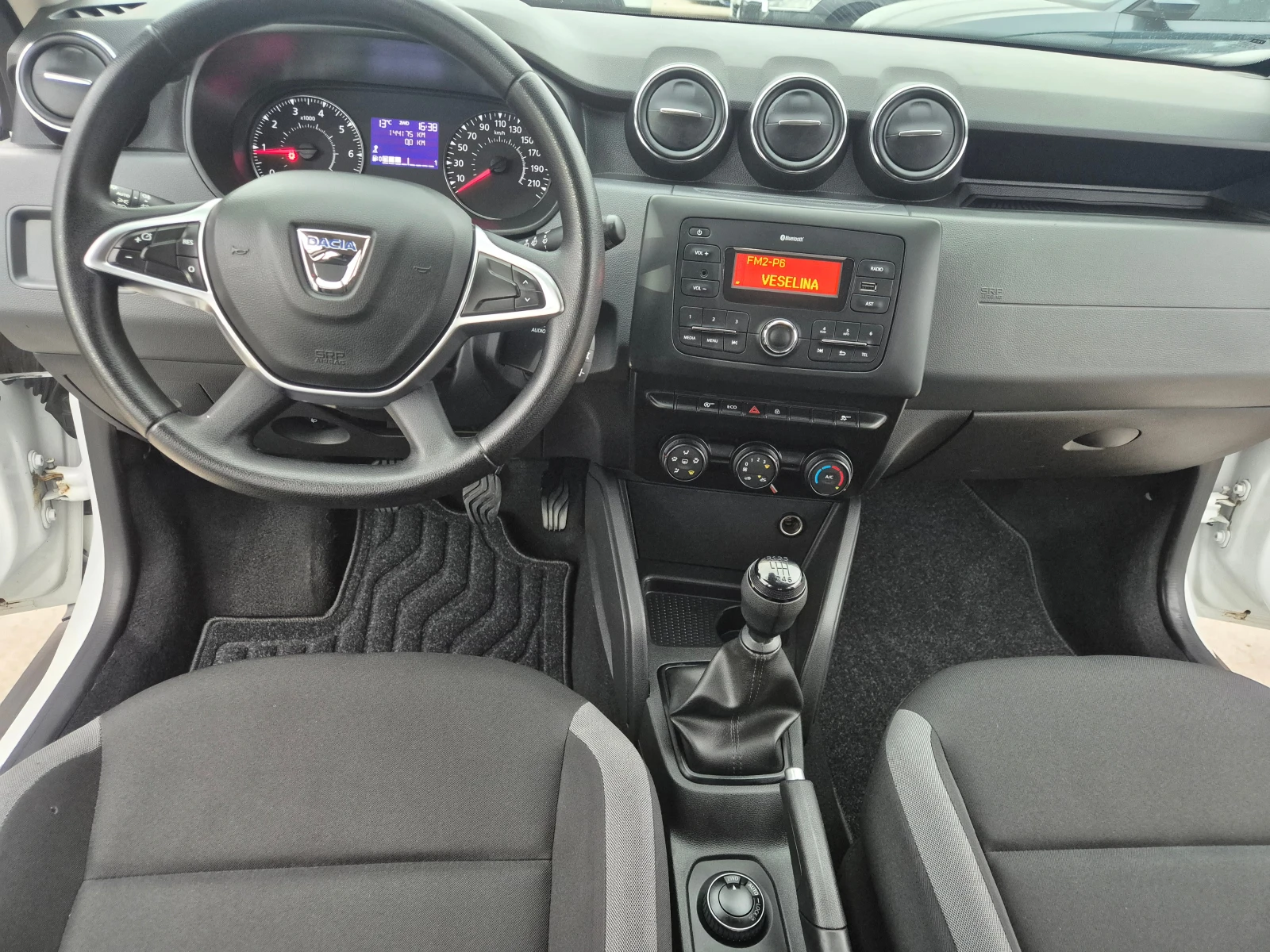 Dacia Duster N1 4x4 M/T1.5 DCI  | Mobile.bg   14