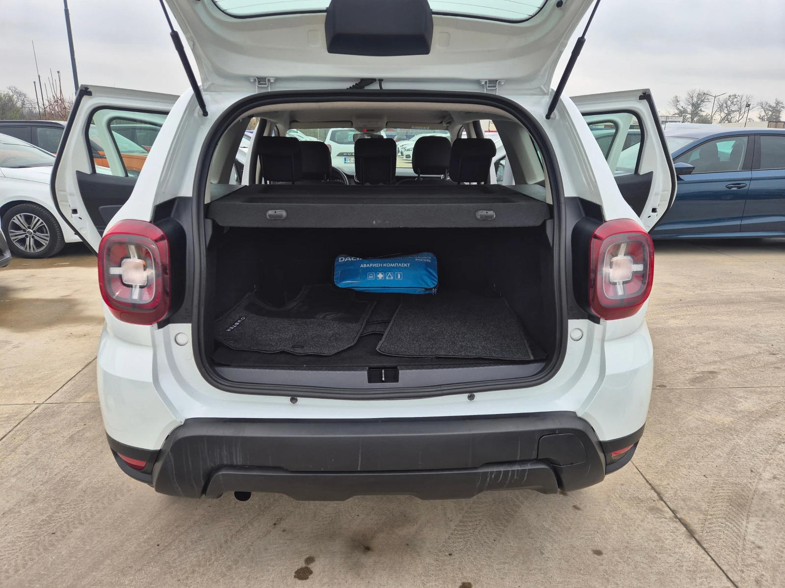 Dacia Duster N1 4x4 M/T1.5 DCI  | Mobile.bg   11