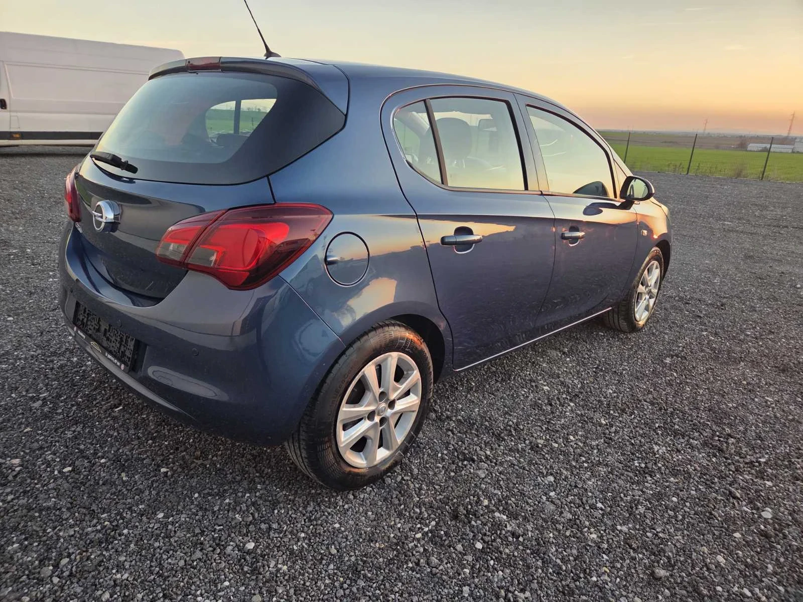 Opel Corsa 1.4i 90 �� | Mobile.bg � ����������� 3