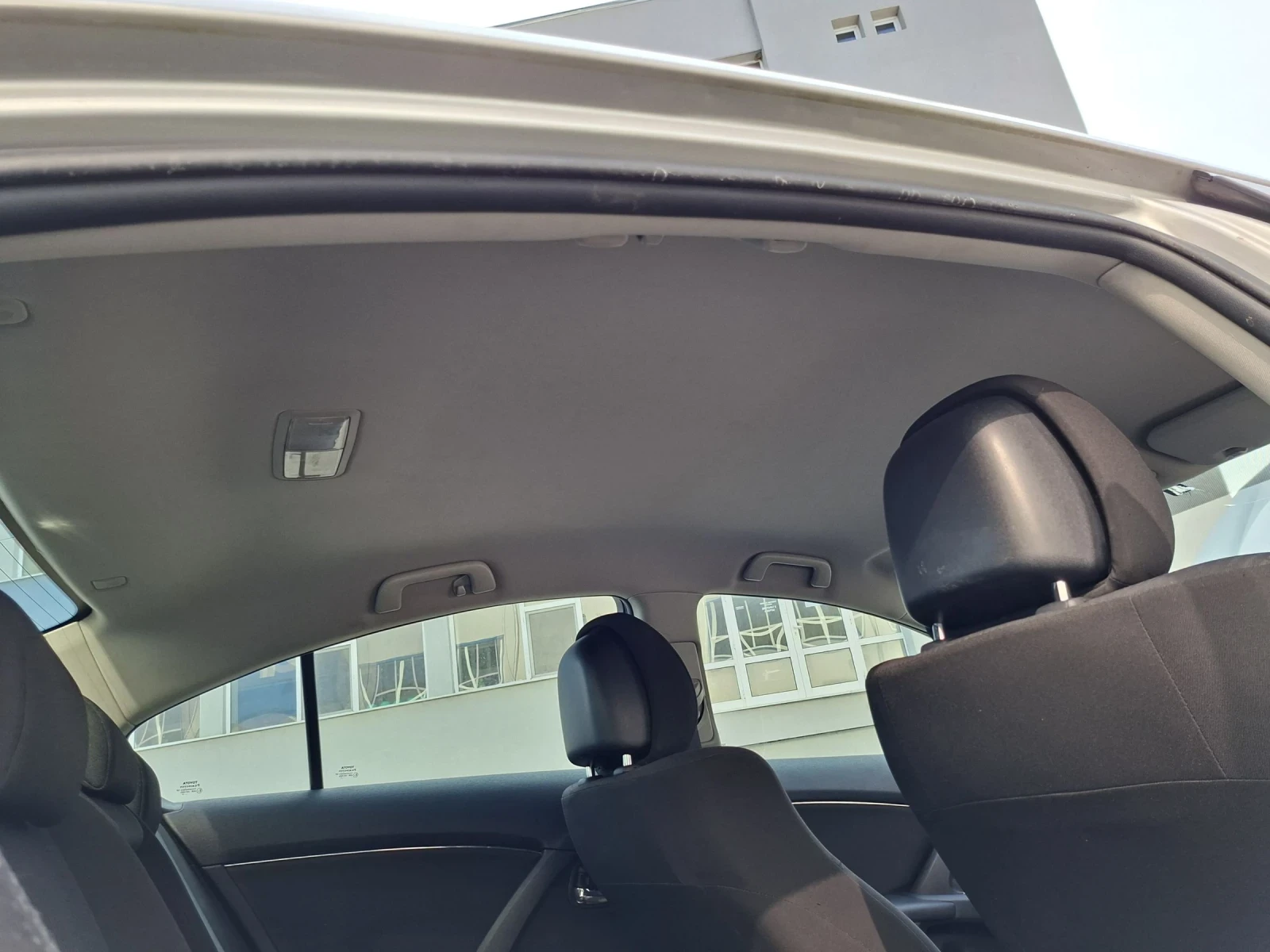 Toyota Avensis На ЧАСТИ 1.8147, снимка 12 - Автомобили и джипове - 53743005