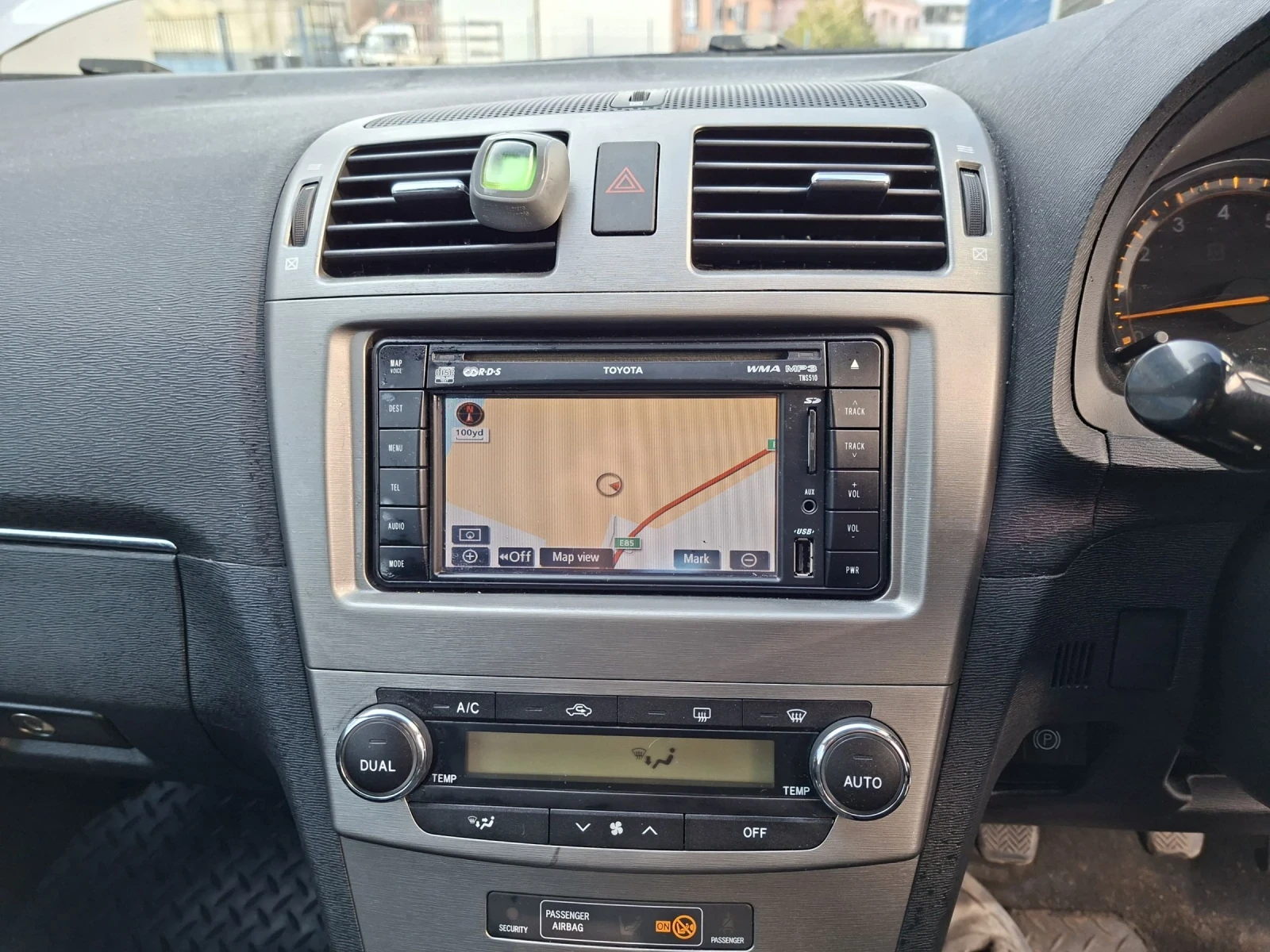 Toyota Avensis На ЧАСТИ 1.8147, снимка 11 - Автомобили и джипове - 53743005