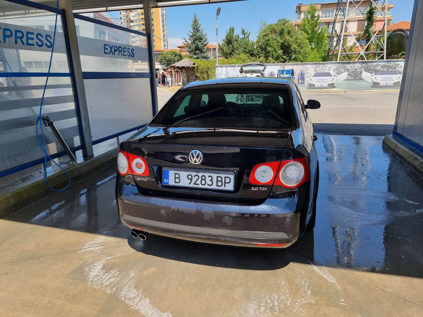 VW Jetta 2.0 TDI, снимка 4 - Автомобили и джипове - 53804452