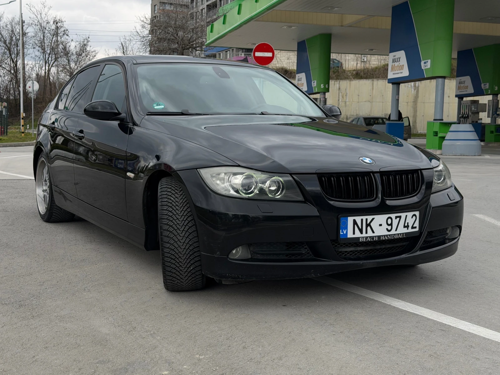 BMW 320 320D, снимка 3 - Автомобили и джипове - 53941079