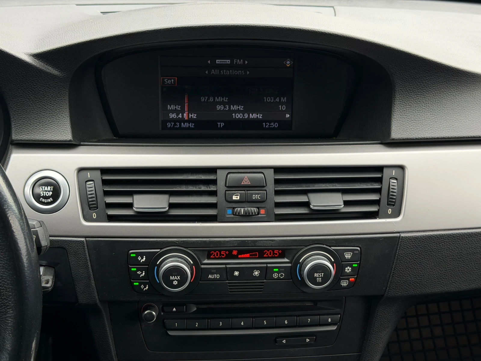 BMW 320 320D, снимка 9 - Автомобили и джипове - 53941079