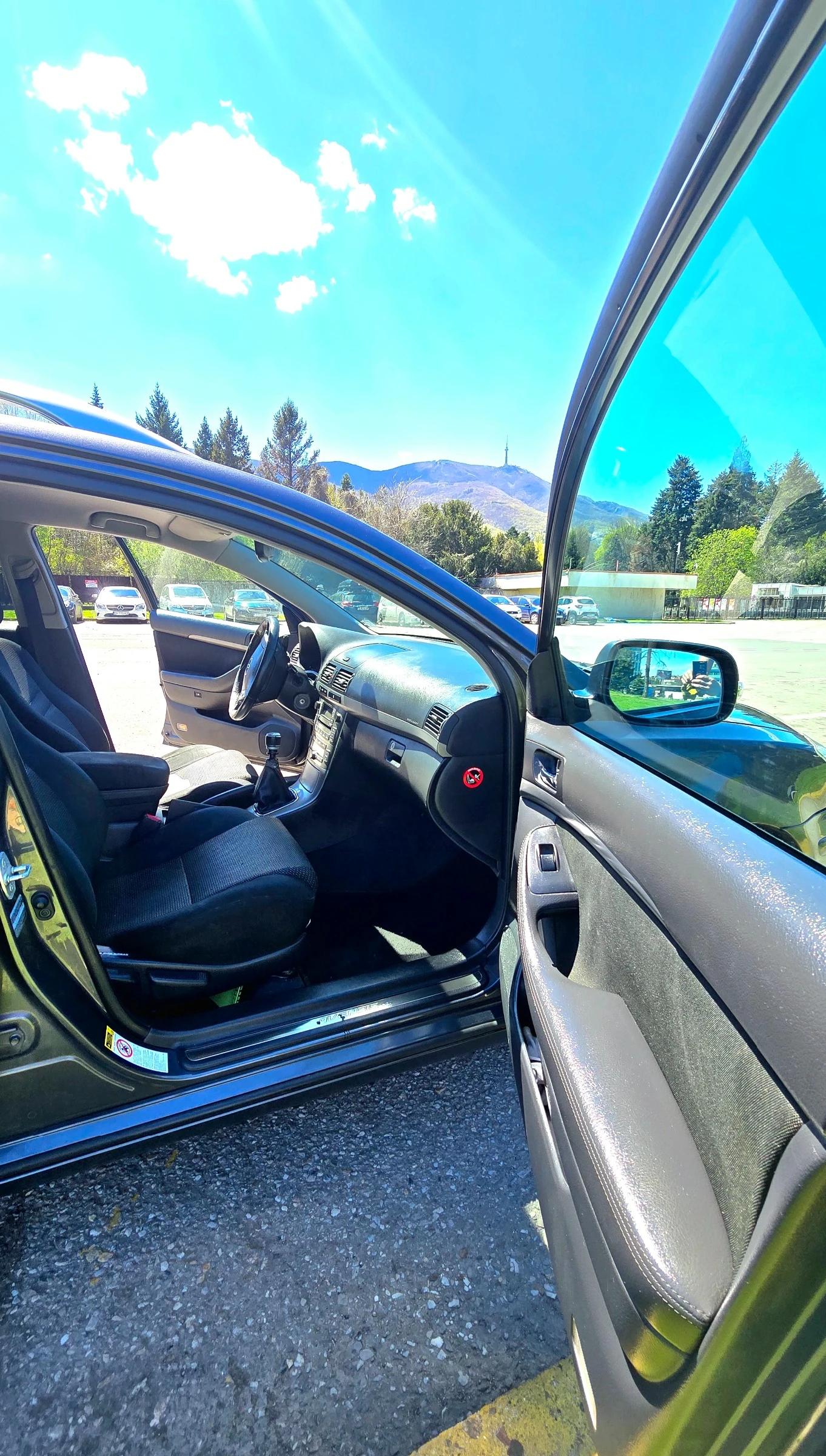 Toyota Avensis, снимка 9 - Автомобили и джипове - 54279228