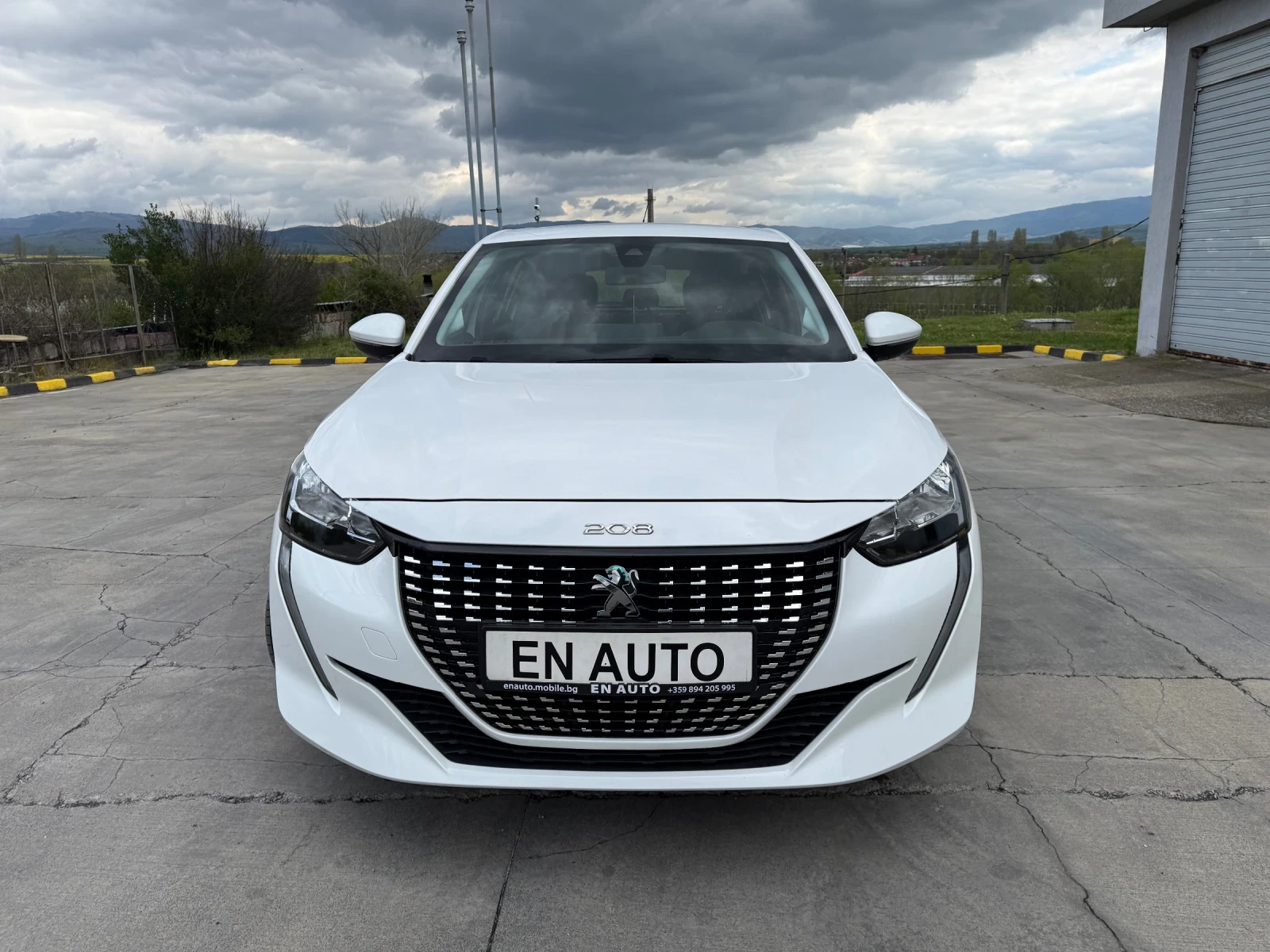 Peugeot 208 e/50kWh* FULL LED* NAVI* COC* KTEO, снимка 2 - Автомобили и джипове - 54311896