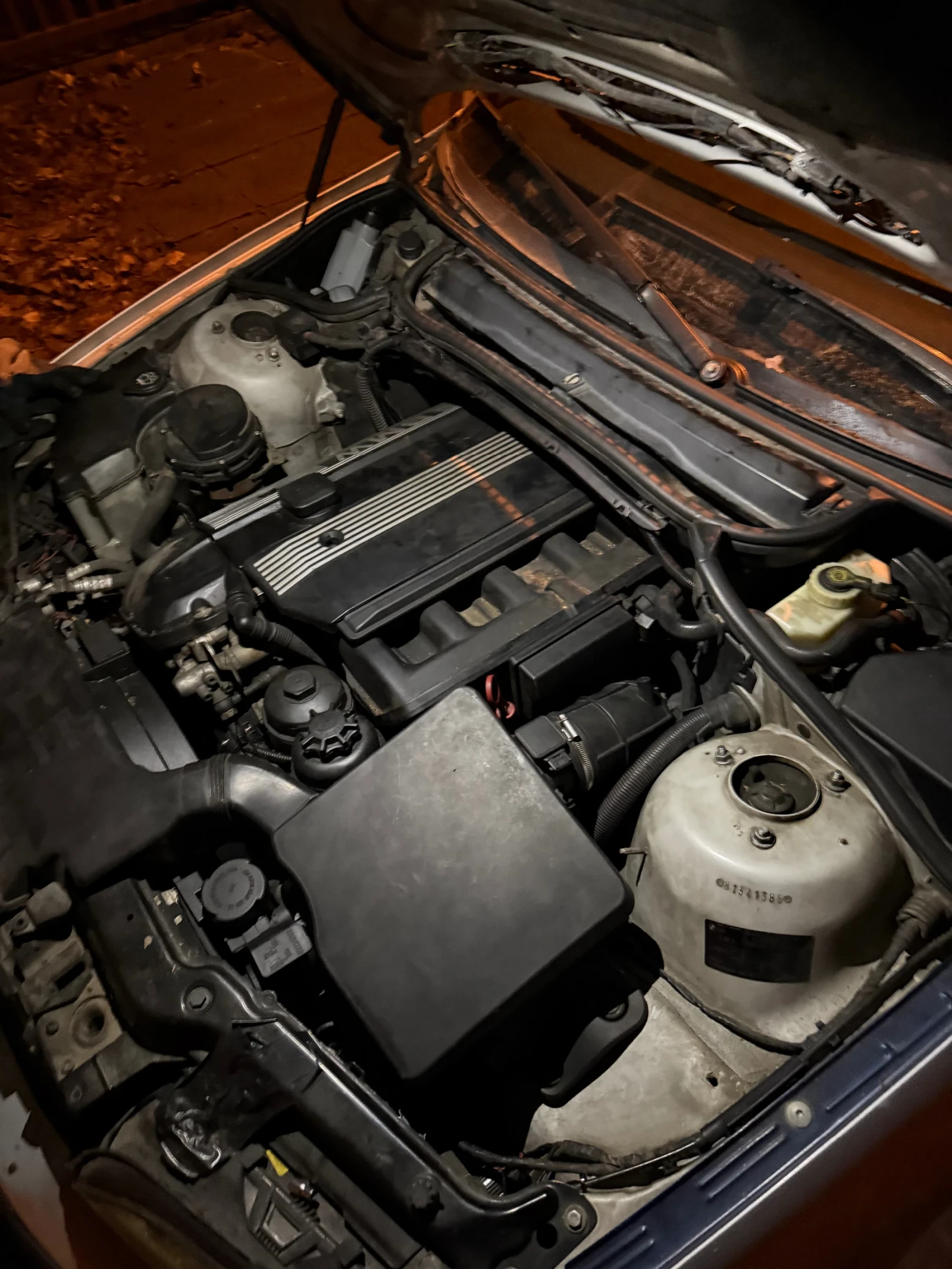 BMW 325, снимка 8 - Автомобили и джипове - 54315033