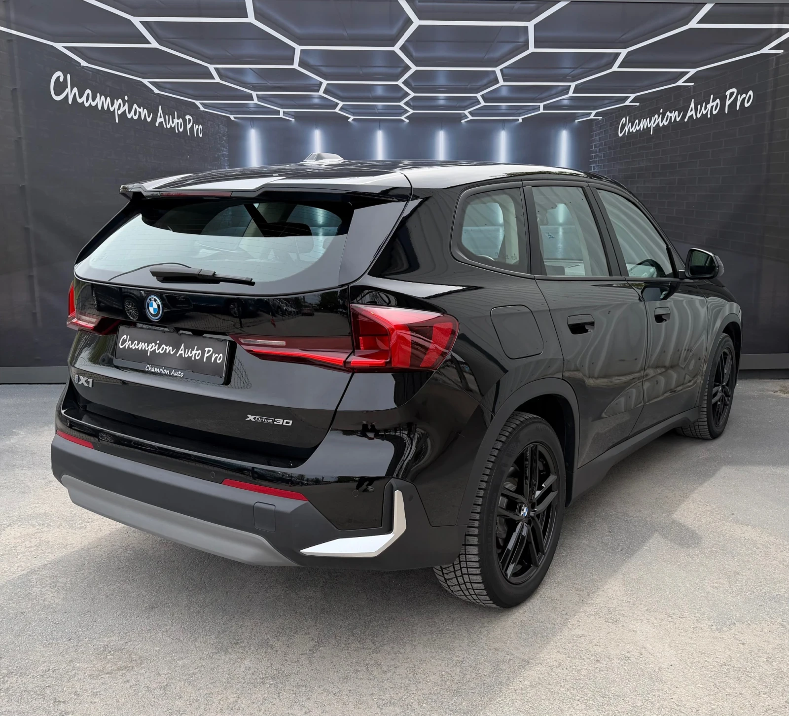 BMW iX1 30Xdrive/Leder/Kam/Carplay/Led | Mobile.bg � ����������� 6