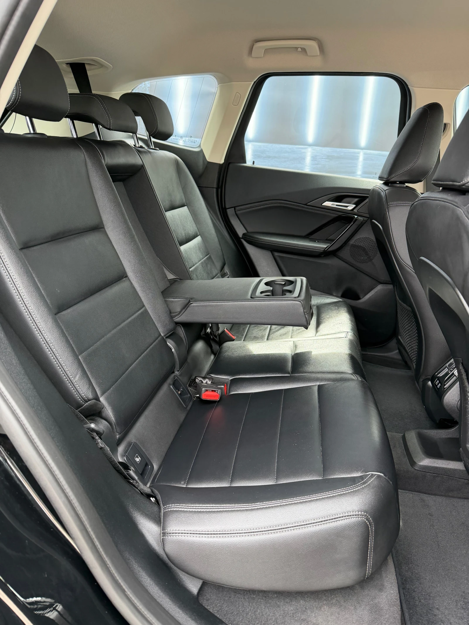 BMW iX1 30Xdrive/Leder/Kam/Carplay/Led | Mobile.bg � ����������� 13