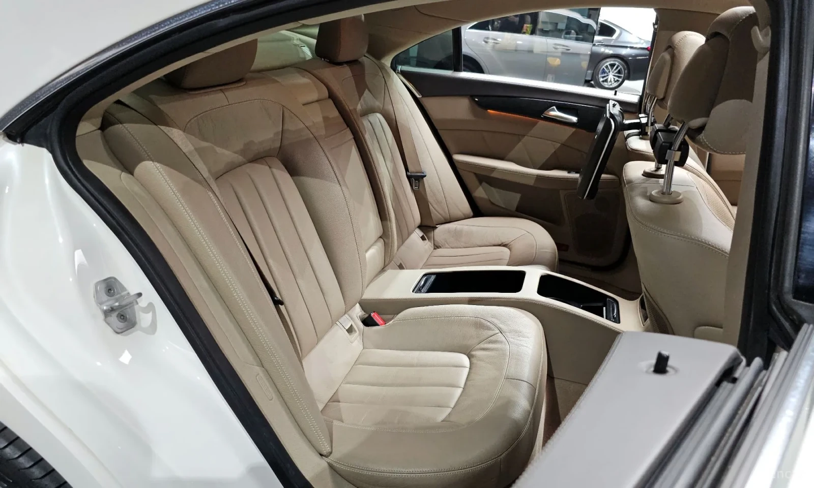 Mercedes-Benz CLS 350 3.5 V6, �������, ���������, ����� ���., ������� | Mobile.bg � ����������� 9