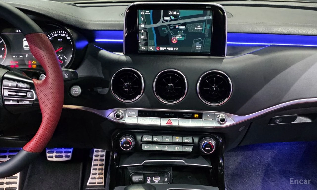 Kia Stinger 3.3 GT AWD* HARMAN KARDON* HEAD-UP* 360 CAM* , снимка 11 - Автомобили и джипове - 54623761