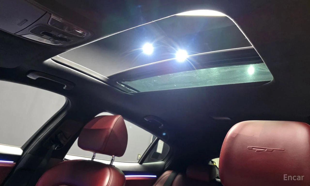 Kia Stinger 3.3 GT AWD* HARMAN KARDON* HEAD-UP* 360 CAM* , снимка 14 - Автомобили и джипове - 54623761
