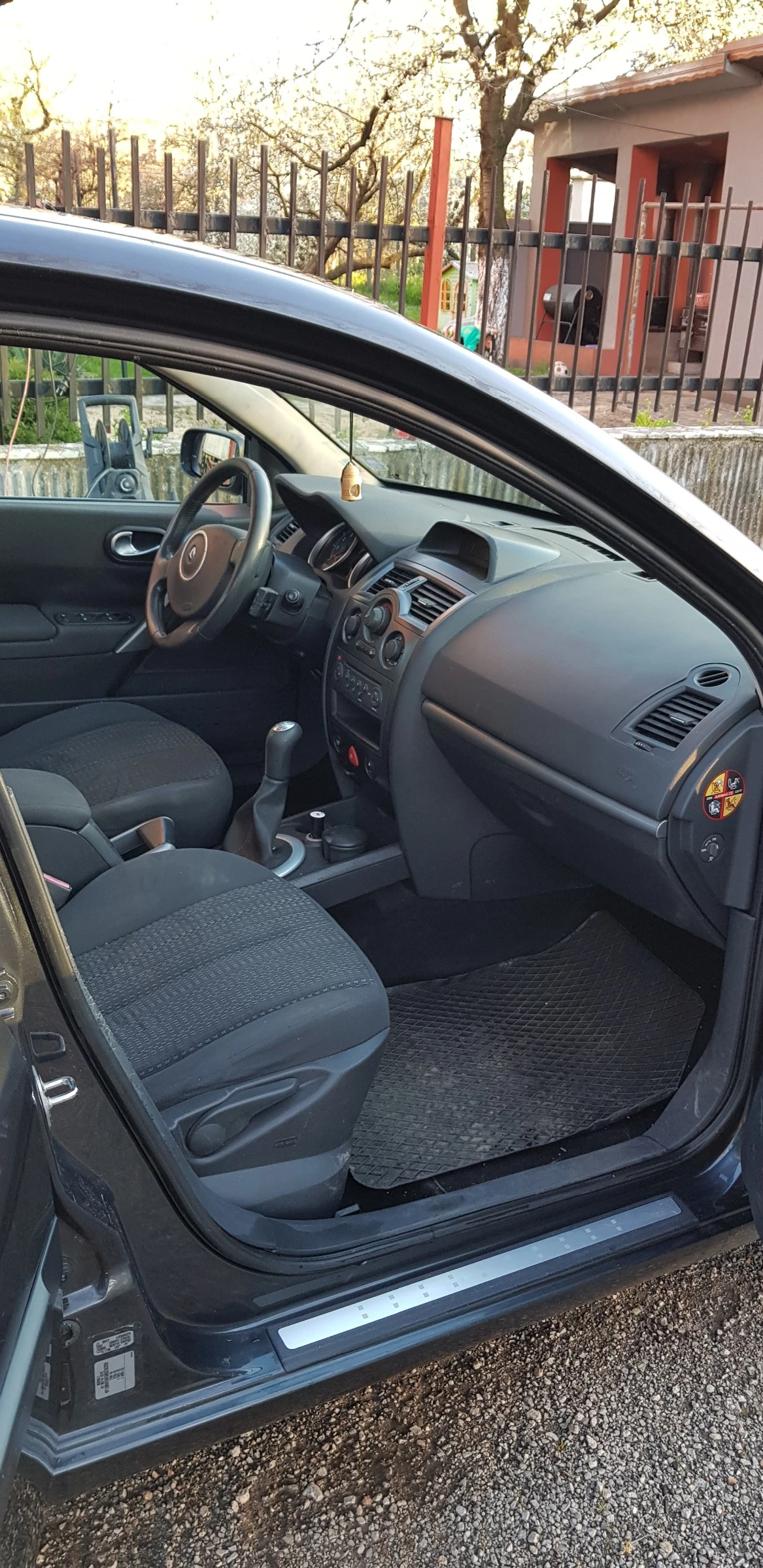 Renault Megane | Mobile.bg � ����������� 2