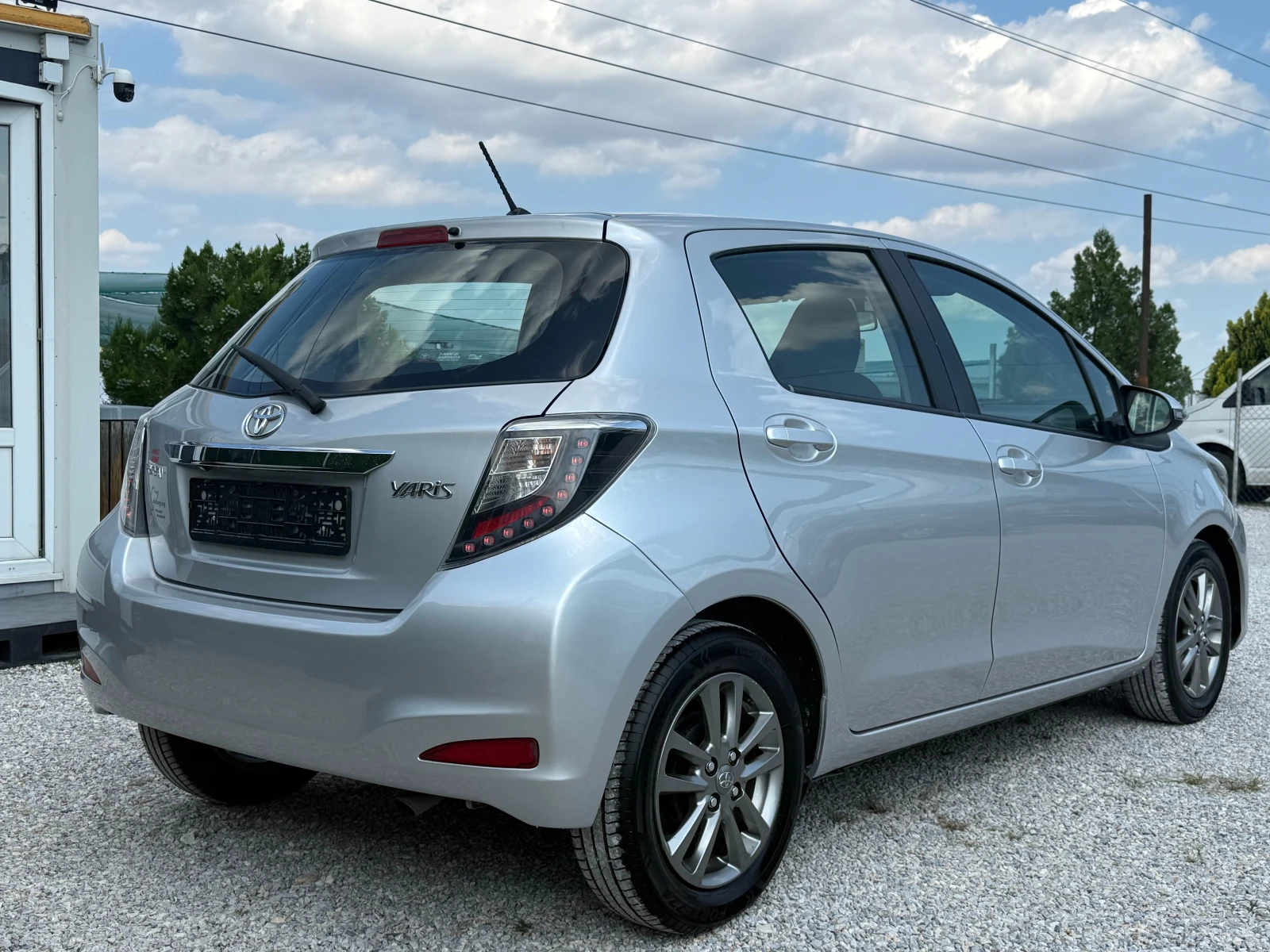 Toyota Yaris 1.4 d-4d Lounge ������� ��������� | Mobile.bg � ����������� 6