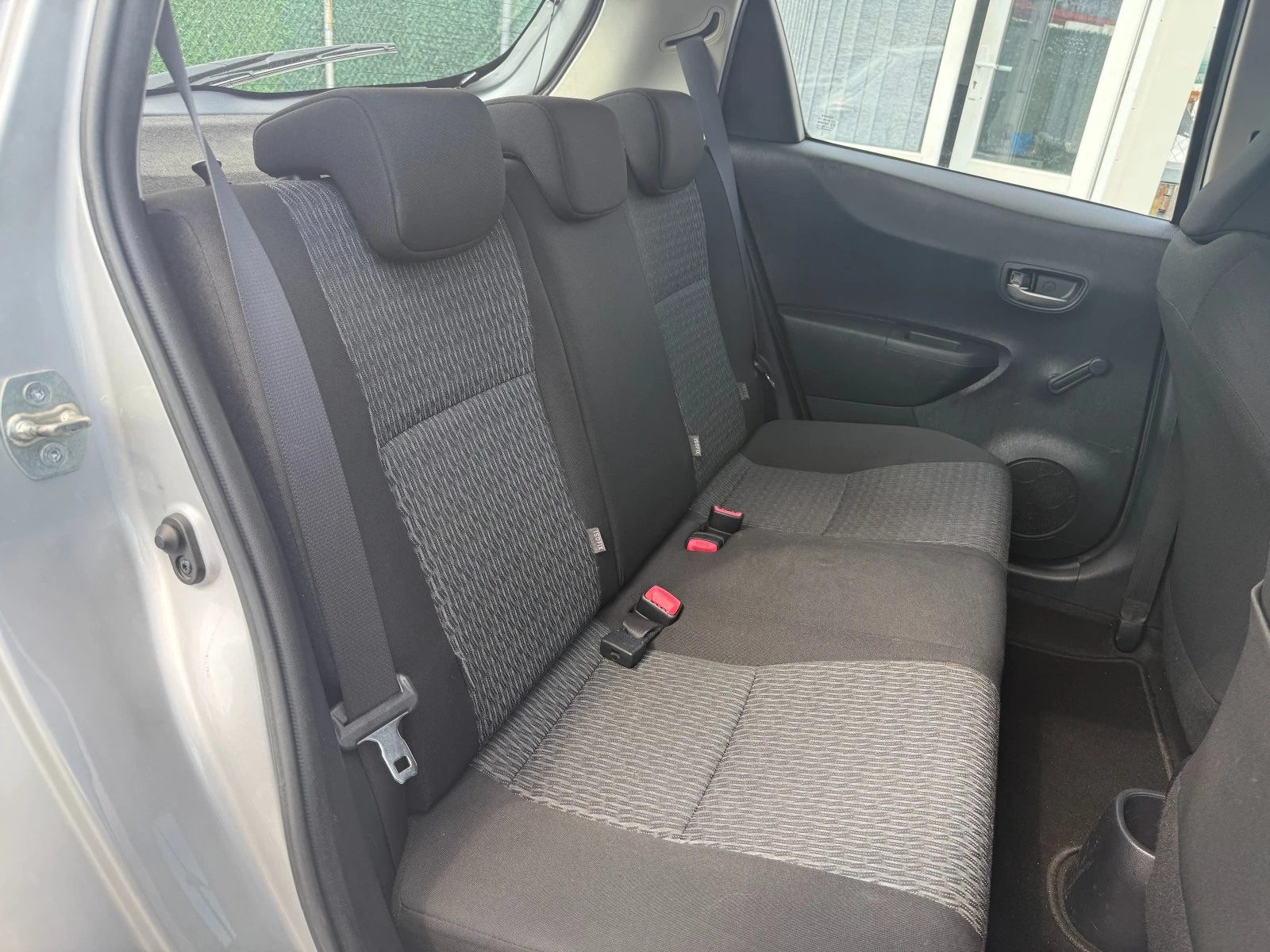 Toyota Yaris 1.4 d-4d Lounge ������� ��������� | Mobile.bg � ����������� 9