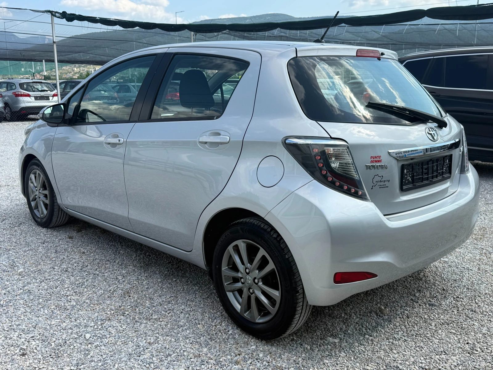 Toyota Yaris 1.4 d-4d Lounge ������� ��������� | Mobile.bg � ����������� 4