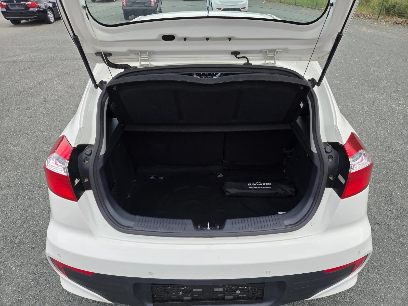 Kia Rio 1, 2CRDI80ks6skPARKTRONIKITALIAEU6B, снимка 13 - Автомобили и джипове - 55395941