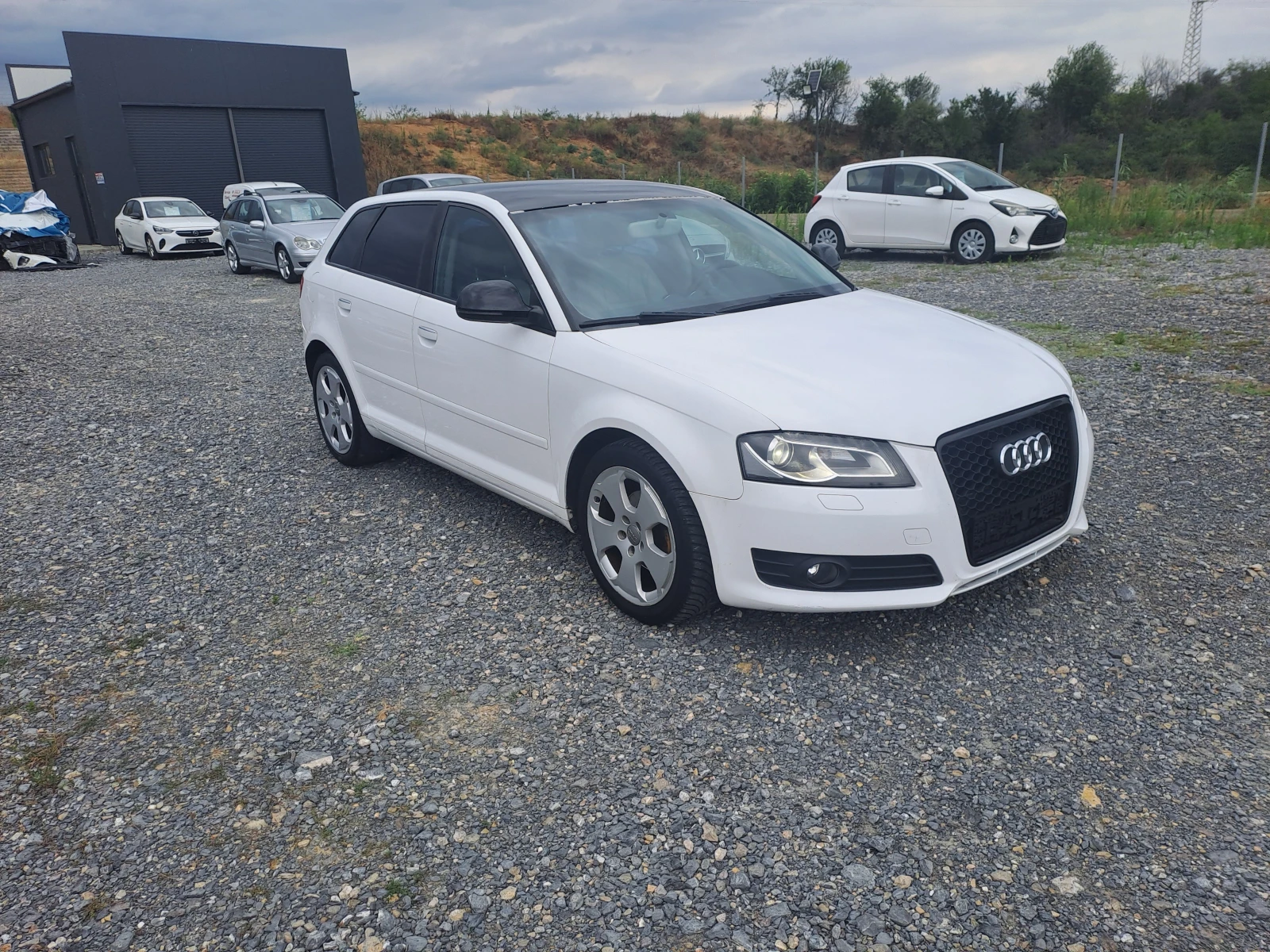 Audi A3 1.6TDI 90K.C., снимка 3 - Автомобили и джипове - 55405328